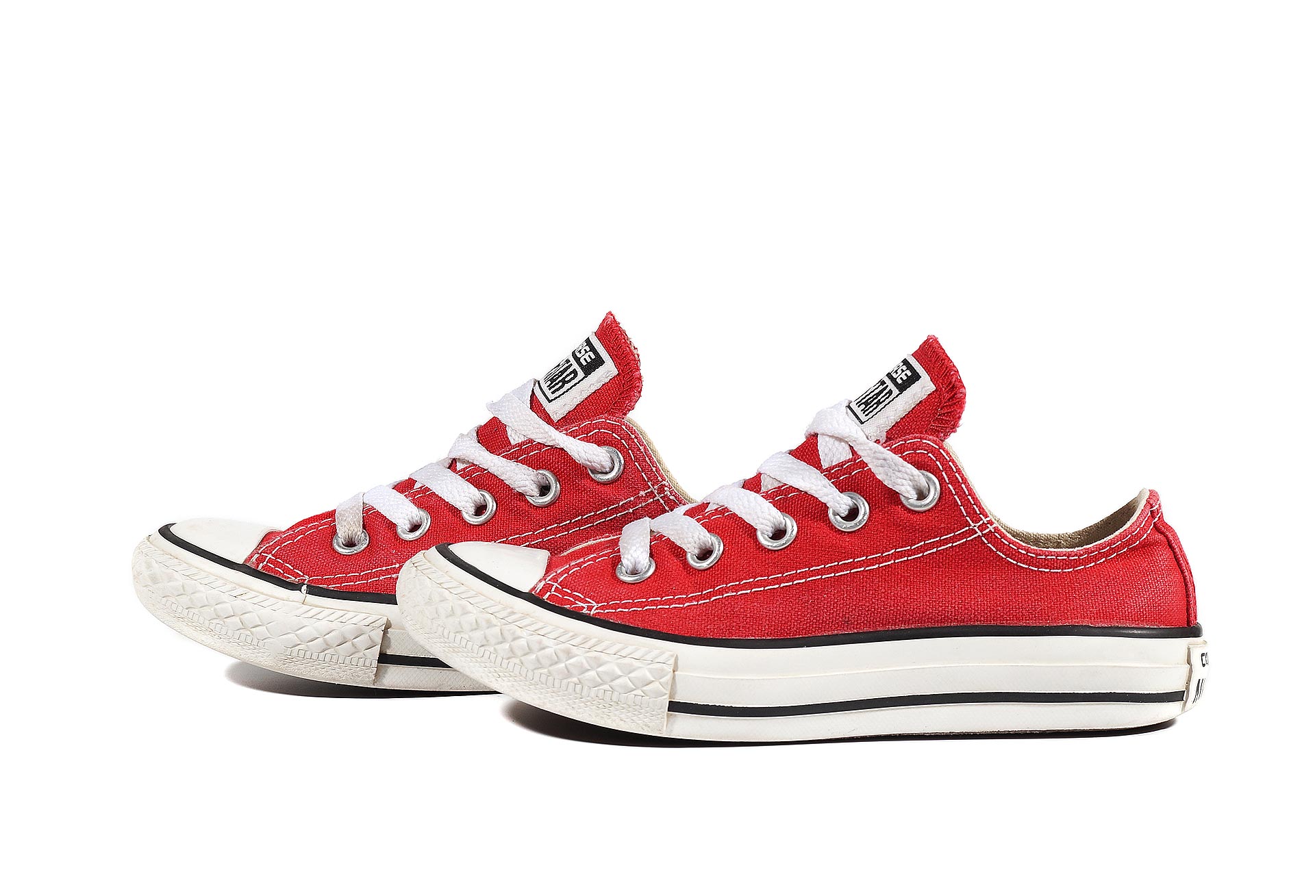 Конверсы кеды. Converse all Star Chuck Taylor Red. Кеды Converse (конверс) Chuck Taylor all Star Dainty 547155 красные. Кеды конверс 34 размер. Converse 157506c.